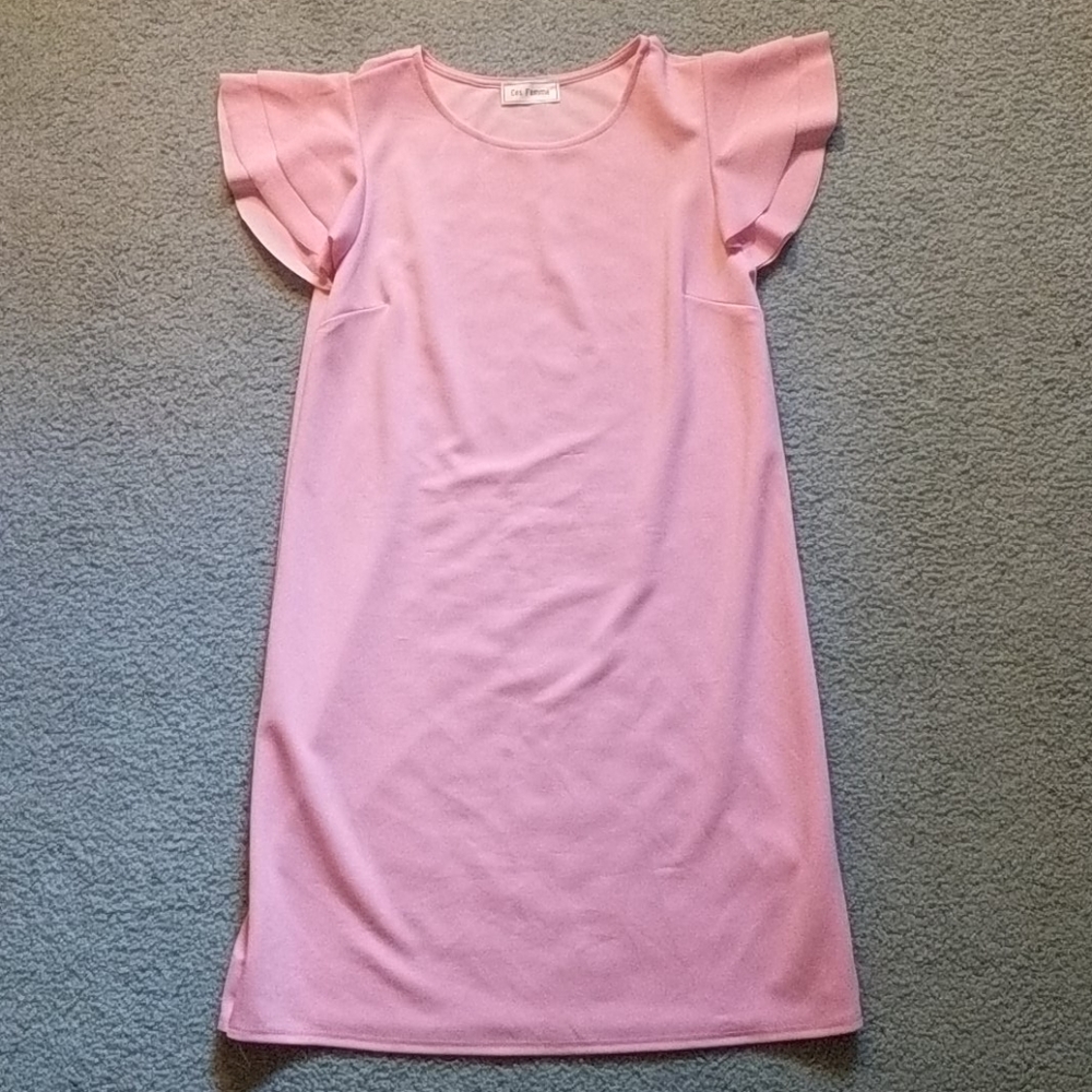 Pink ruffle sleeved dress